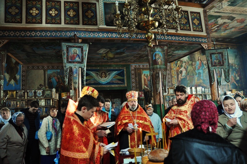 Объявление про поминовение усопших на Радоницу