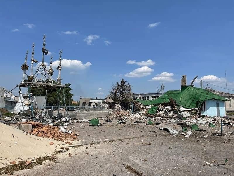 «Парасолька» передала гуманитарную помощь в Свято-Покровский монастырь Лимана